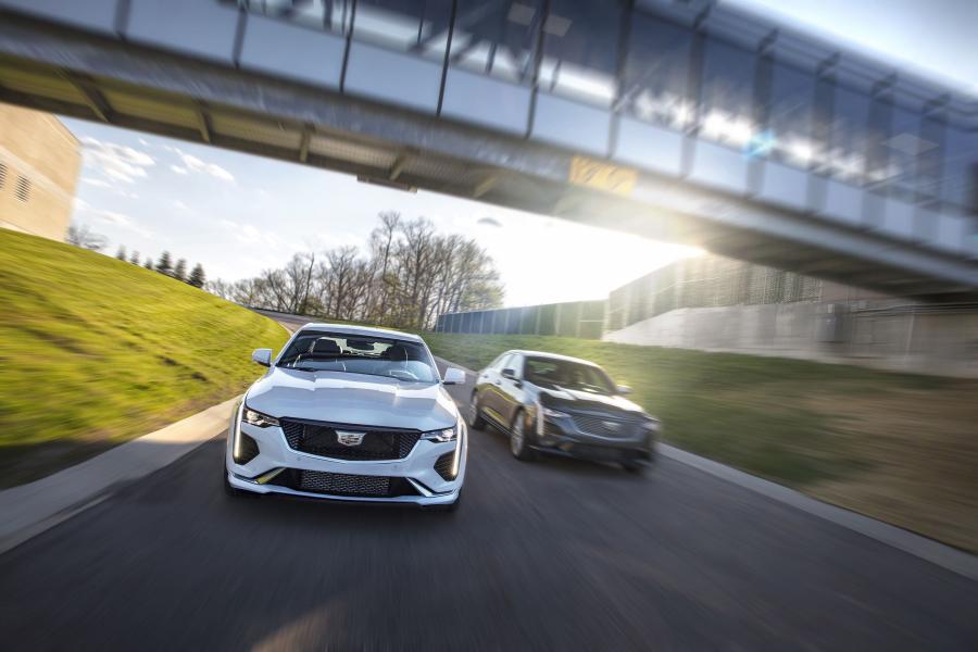  Cadillac CT4 Sport 2019 года  (фото 5 из 10)